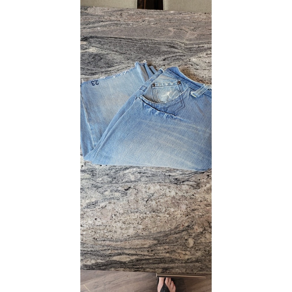 Vintage 2005 Jordan Shorts Men 36 20th Anniversary Denim Jeans Cut Offs - Picture 2 of 8